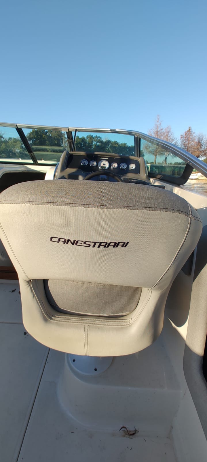 Canestrari Cuddy 225 2021 Volvo 250 DP 